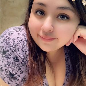 Meet your Posher, Kassandra